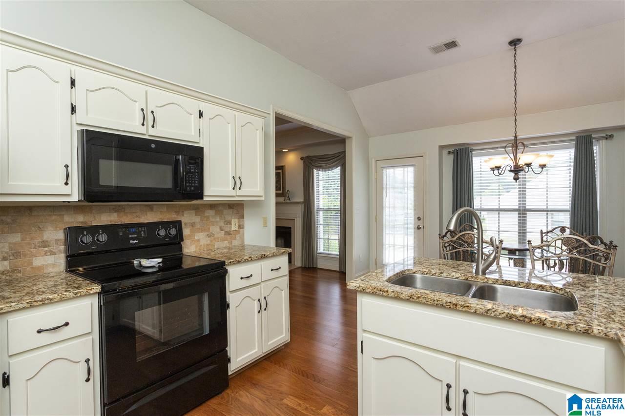 5449 Virginia Way Bessemer, AL 35022 - Photo 12 of 39