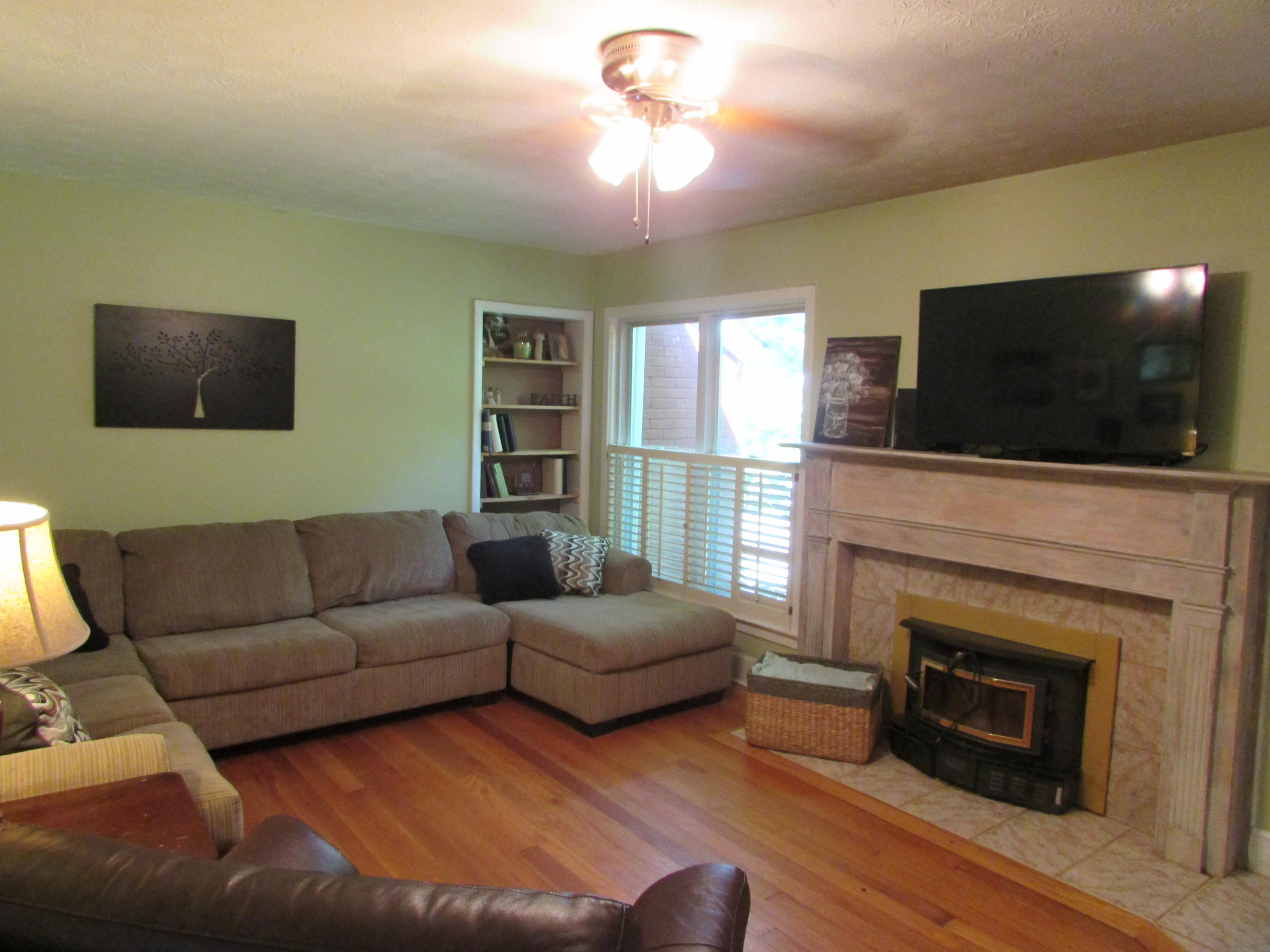 800 Kesterson Road Knoxville, TN 37918 - Photo 20 of 37 2016-06-08 022
