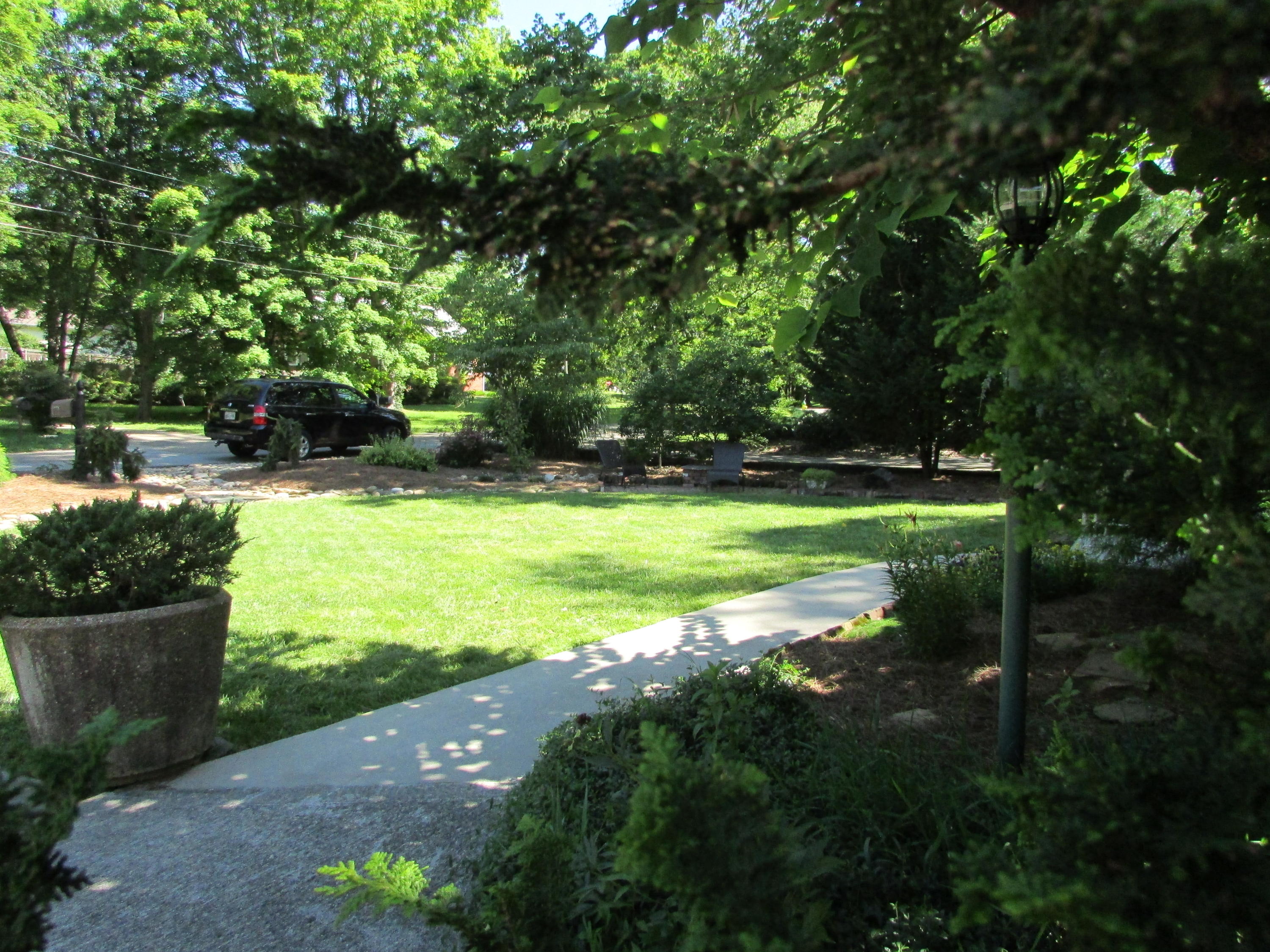 800 Kesterson Road Knoxville, TN 37918 - Photo 33 of 37 2016-06-08 036