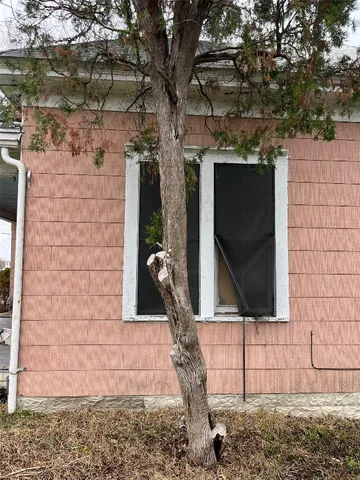 $154,900 | 620 Washburn Street, Taylor, TX 76574