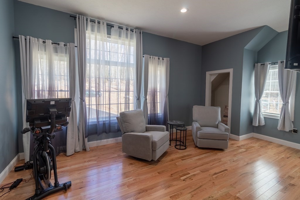 367 New Boston Road Sturbridge, MA 01566 - Photo 17 of 40