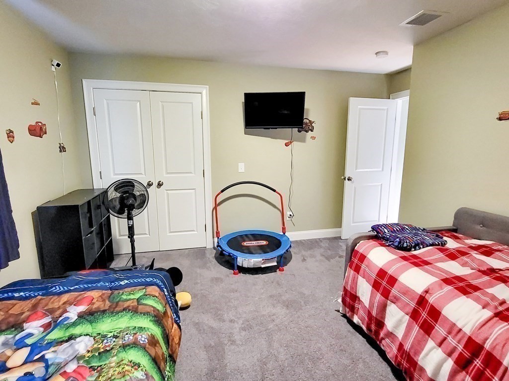 367 New Boston Road Sturbridge, MA 01566 - Photo 27 of 40