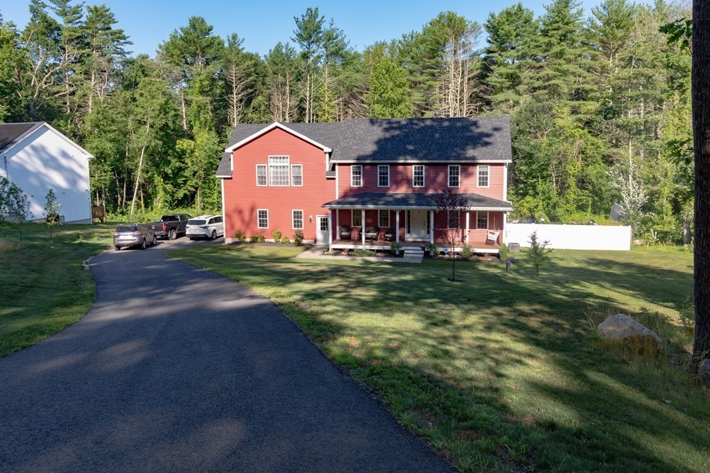 367 New Boston Road Sturbridge, MA 01566 - Photo 3 of 40