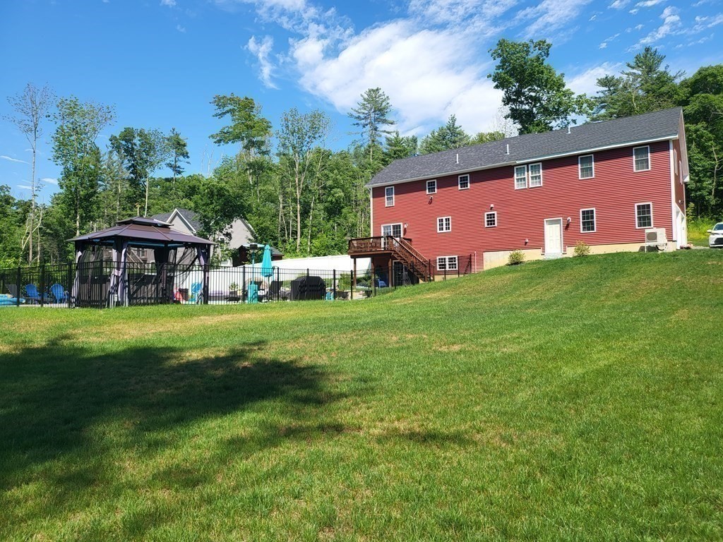 367 New Boston Road Sturbridge, MA 01566 - Photo 36 of 40
