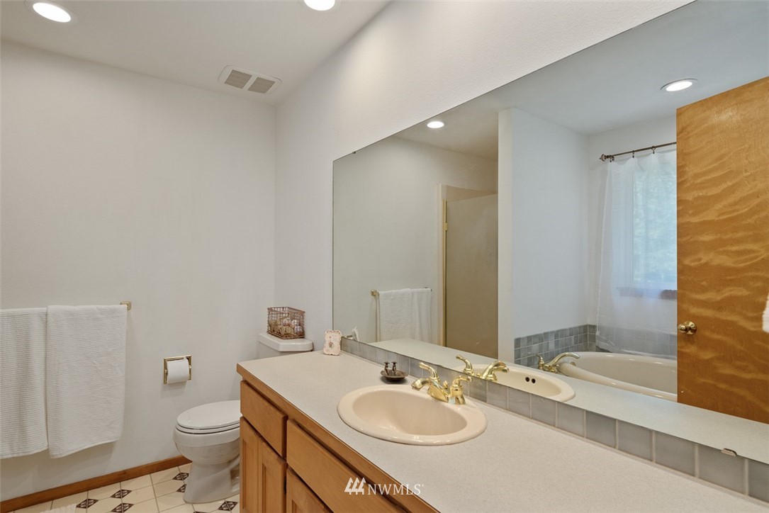 3635 Y Road Bellingham, WA 98226 - Photo 17 of 39 Gallery Image 17