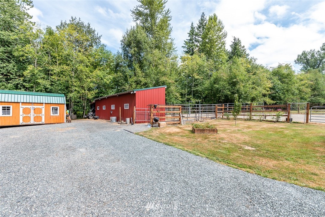 3635 Y Road Bellingham, WA 98226 - Photo 29 of 39 Gallery Image 29