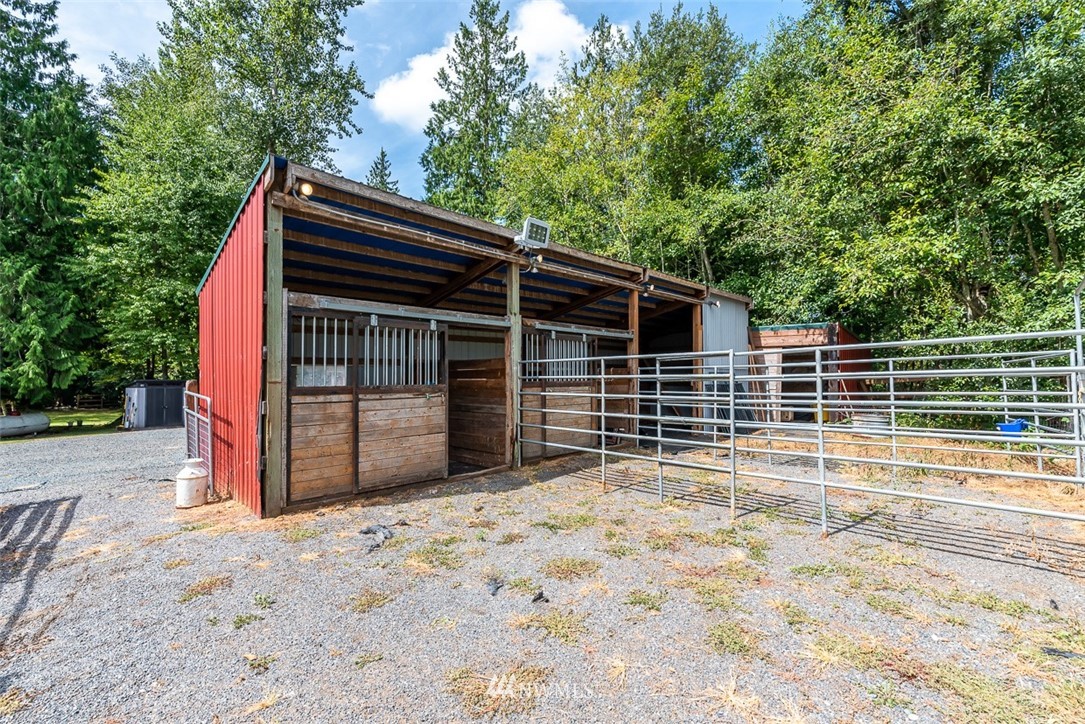 3635 Y Road Bellingham, WA 98226 - Photo 31 of 39 Gallery Image 31