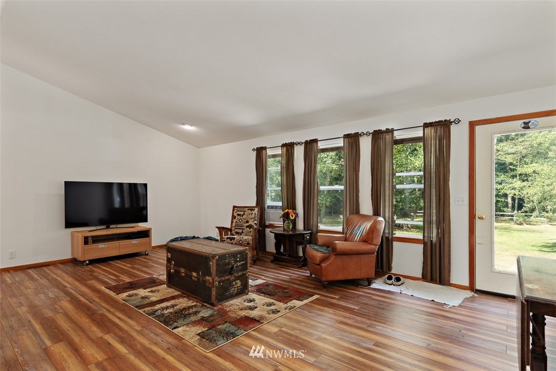 3635 Y Road Bellingham, WA 98226 - Photo 7 of 39 Gallery Image 7