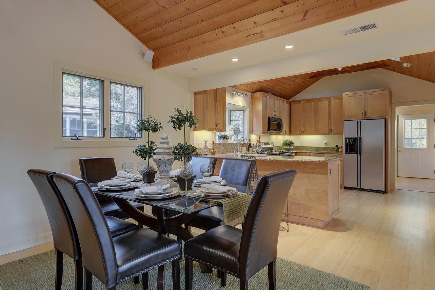 7 Palm Circle Road Woodside, CA 94062 - Photo 7 of 23