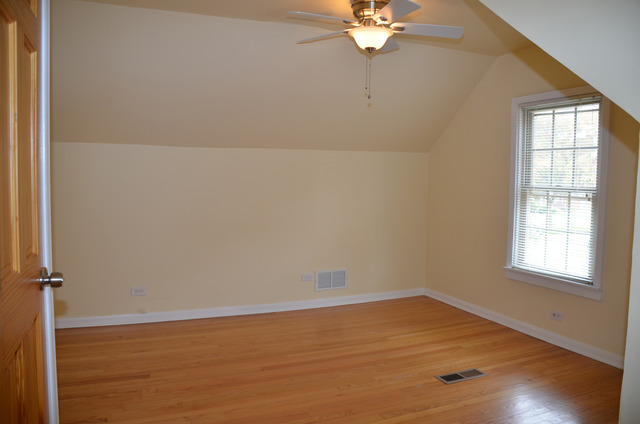 21 North Seminary Avenue Park Ridge, IL 60068 - Photo 15 of 25