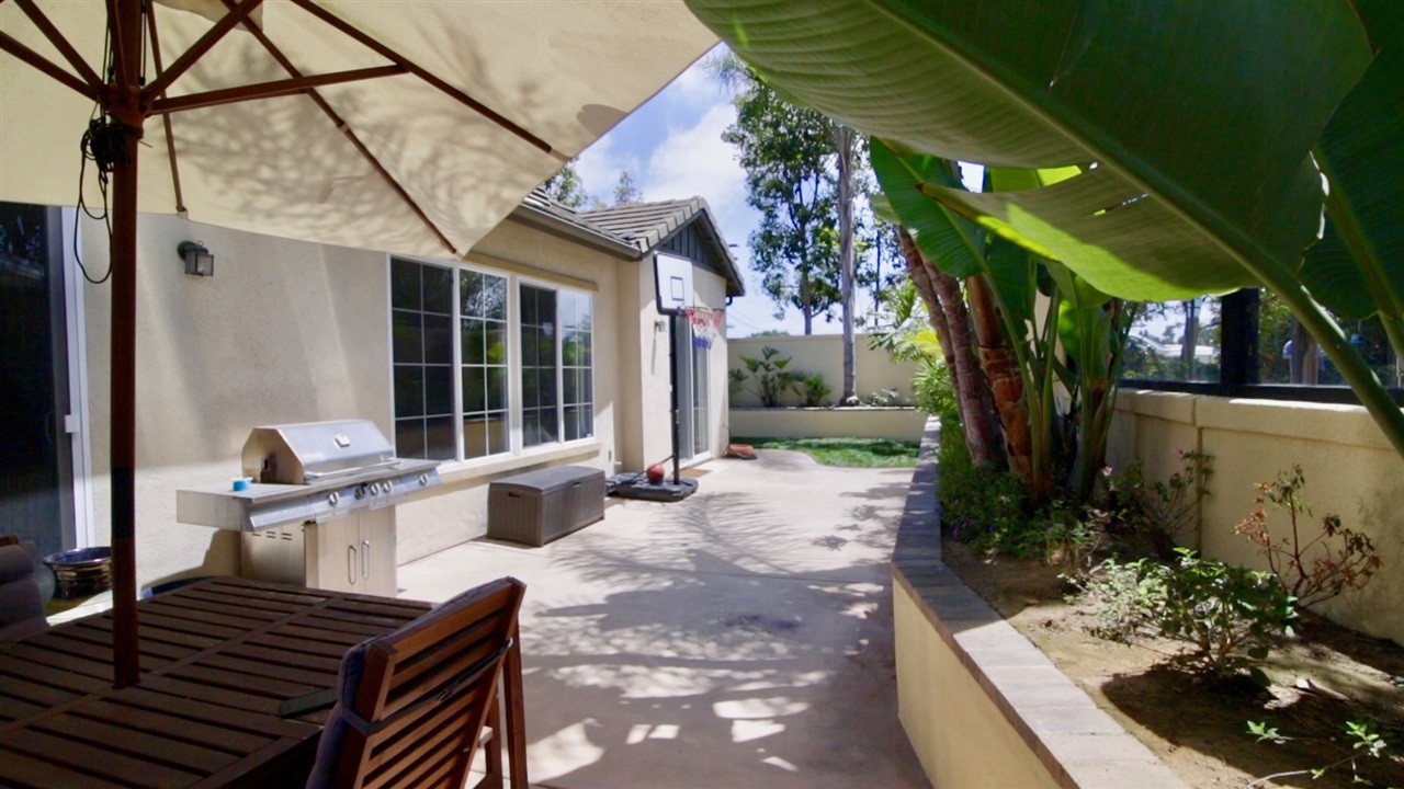 656 Beach Encinitas Ca Encinitas, CA 92024 - Photo 4 of 19 Gallery Image 4