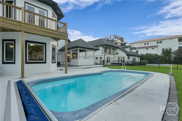 $3,100,000 | 33 Penrose Drive, Savannah, GA 31410