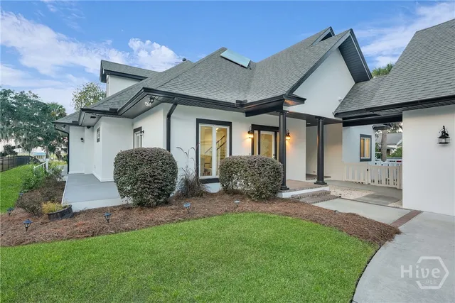 $3,100,000 | 33 Penrose Drive, Savannah, GA 31410