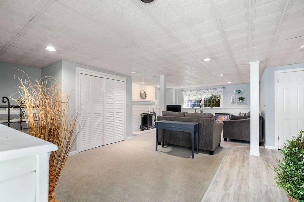 38 Bonnybrook Road Worcester, MA 01606 - Photo 26 of 28 Gallery Image 26