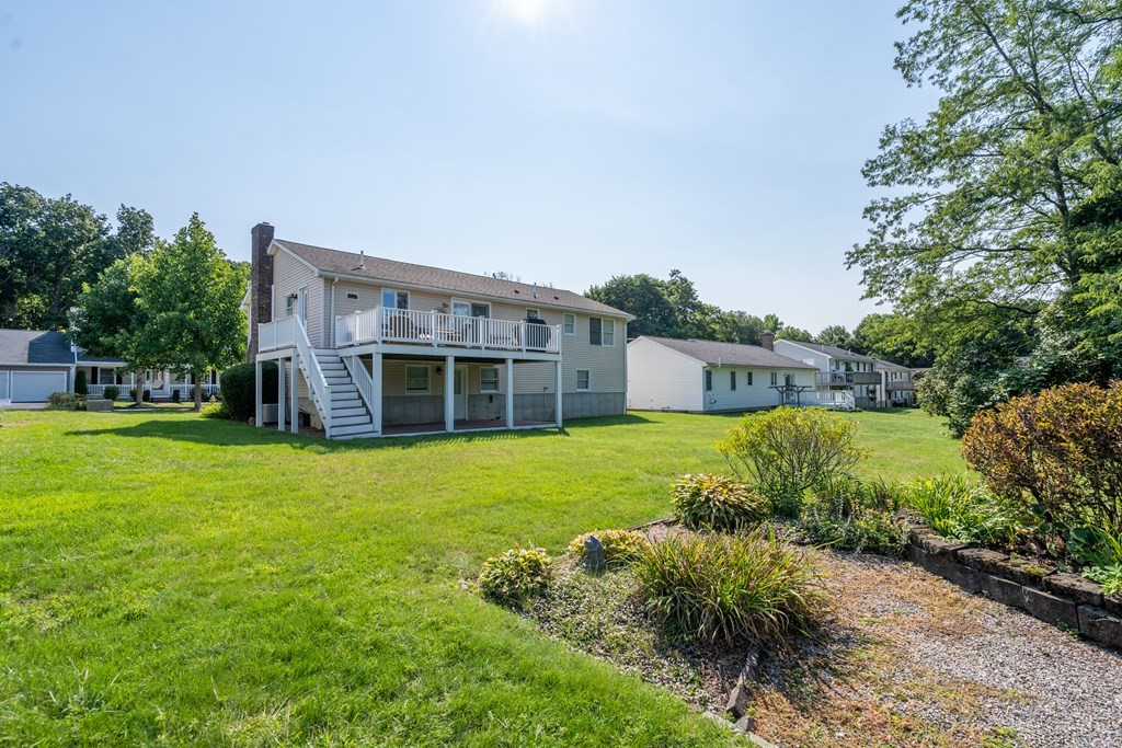 38 Bonnybrook Road Worcester, MA 01606 - Photo 4 of 28 Gallery Image 4