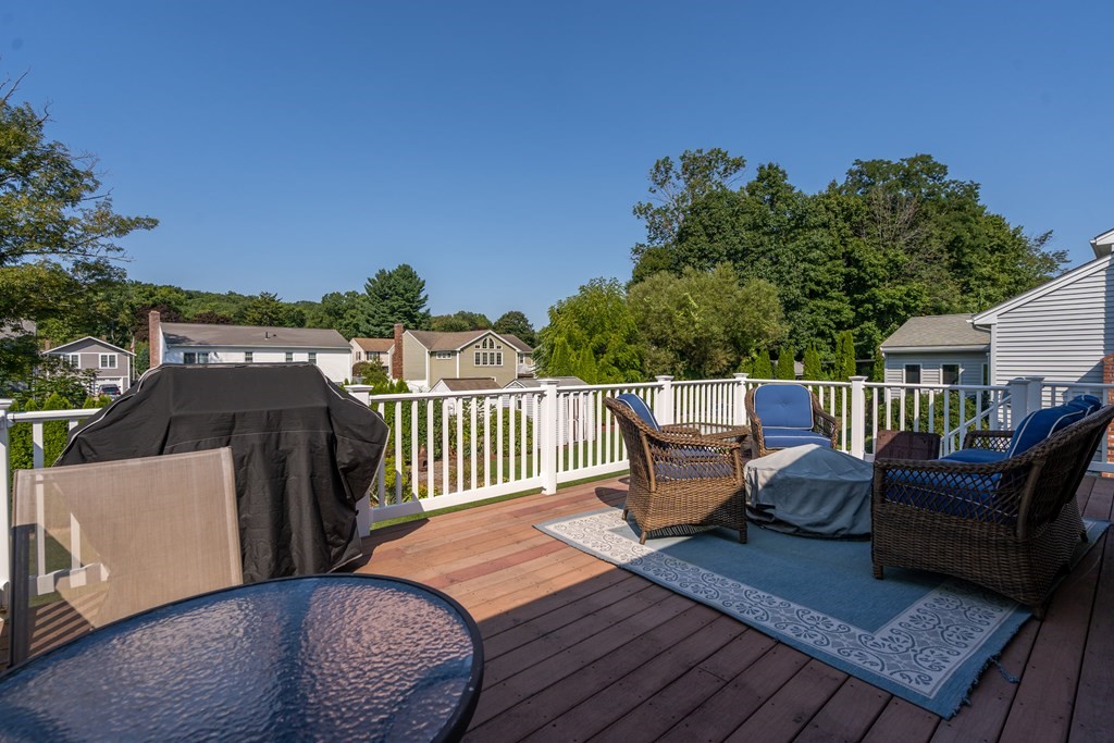 38 Bonnybrook Road Worcester, MA 01606 - Photo 8 of 28 Gallery Image 8