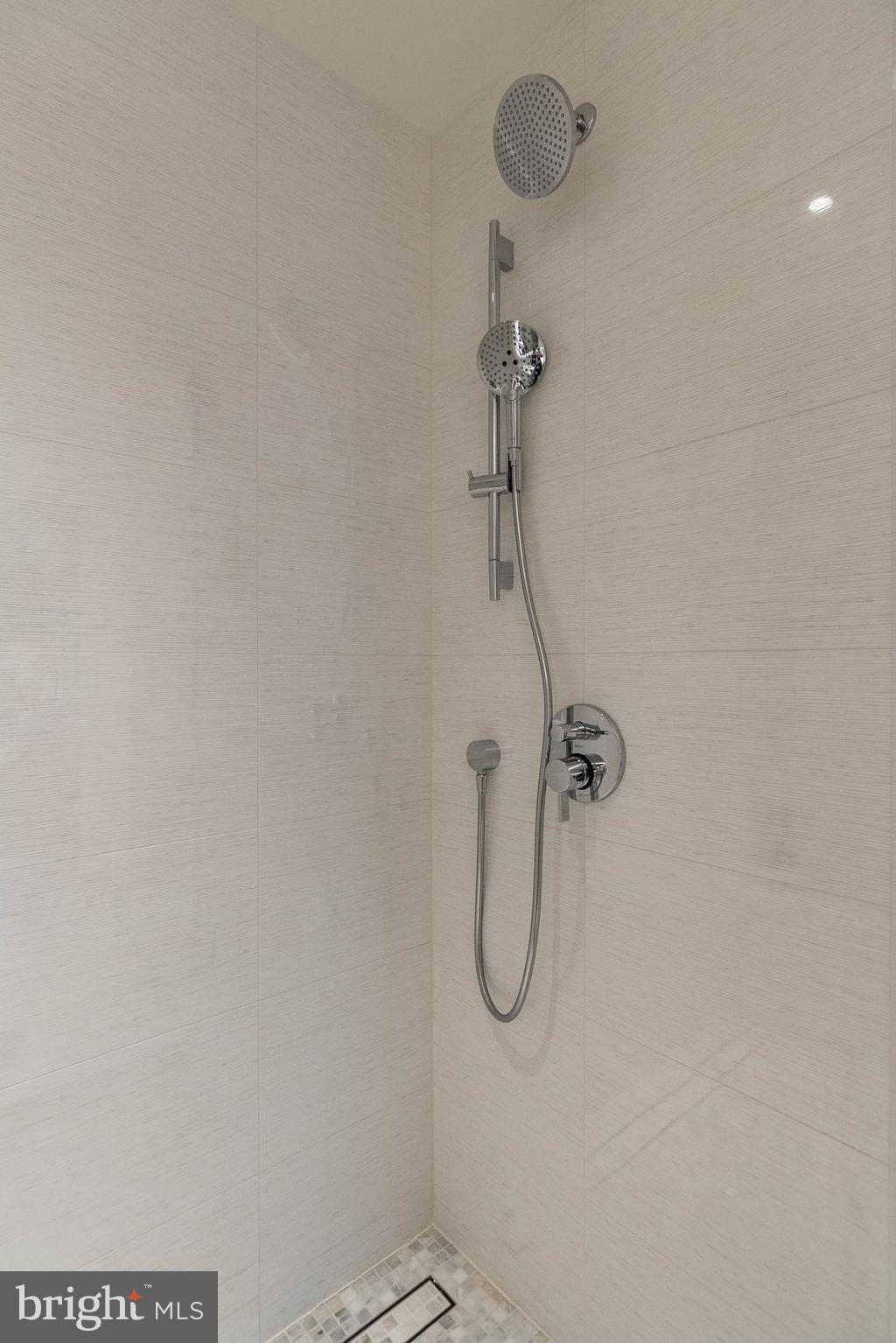 2501 M Street Northwest, Unit 508 Washington, DC 20037 - Photo 9 of 22 Bath