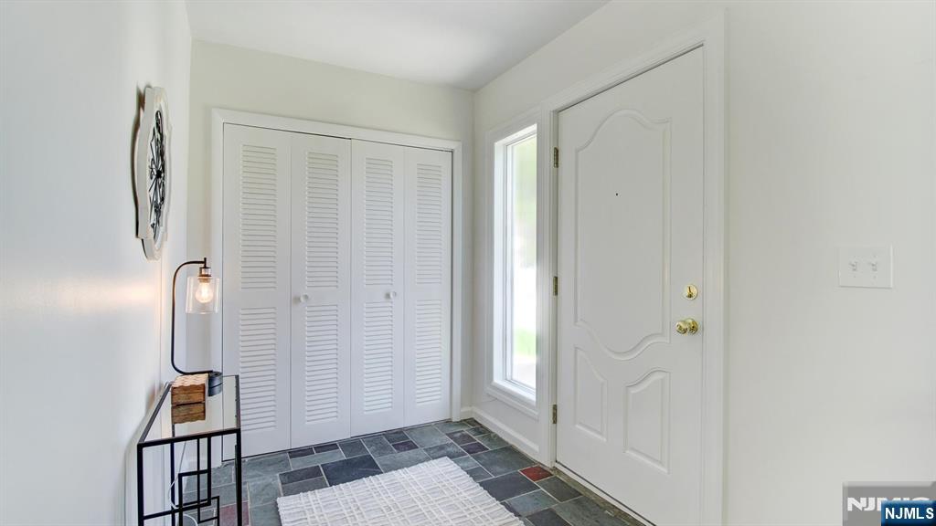 211 Marcella Road Parsippany, NJ 07054 - Photo 9 of 30 Gallery Image 9