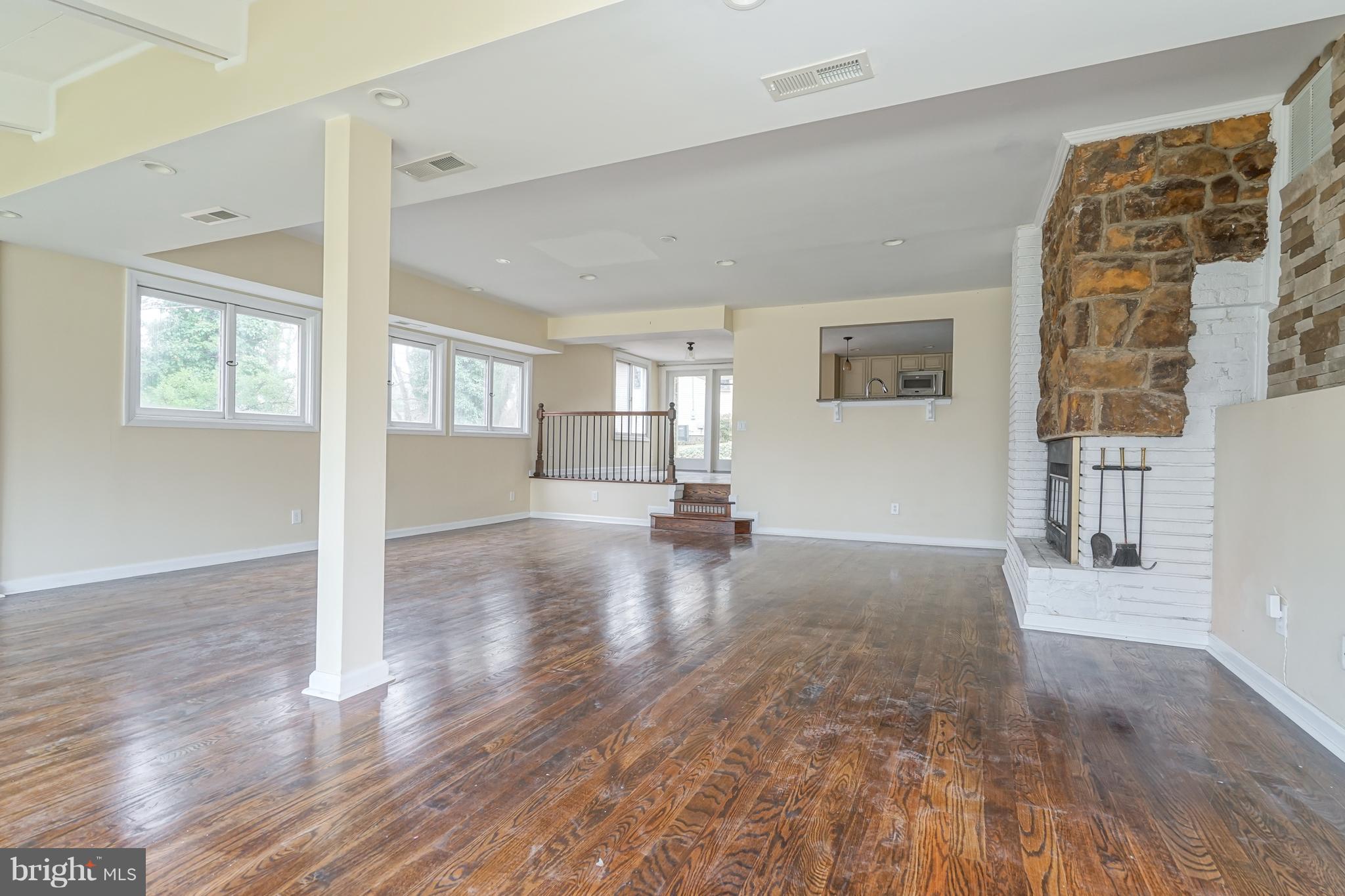 596 Coles Mill Road Haddonfield, NJ 08033 - Photo 11 of 41