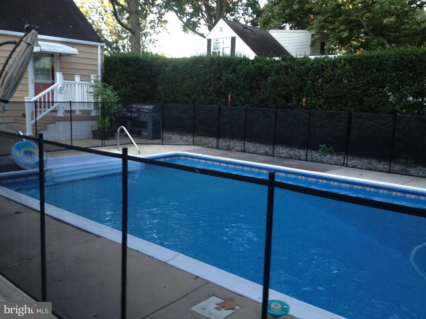222 Youngs Road Hamilton, NJ 08619 - Photo 19 of 23 Pool