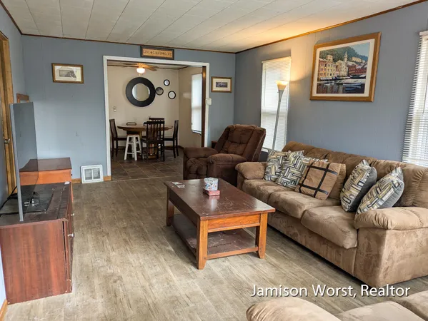 $120,000 | 48 South Kenwood Street, Muskegon, MI 49442