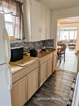 $120,000 | 48 South Kenwood Street, Muskegon, MI 49442