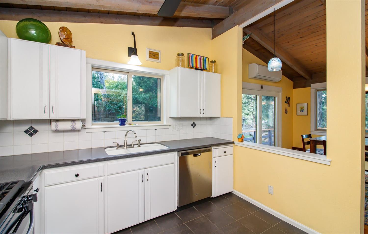 799 Roca Street Ashland, OR 97520 - Photo 16 of 34 Additional Photo