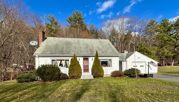 $299,900 | 701 Silver Lake Street, Athol, MA 01331