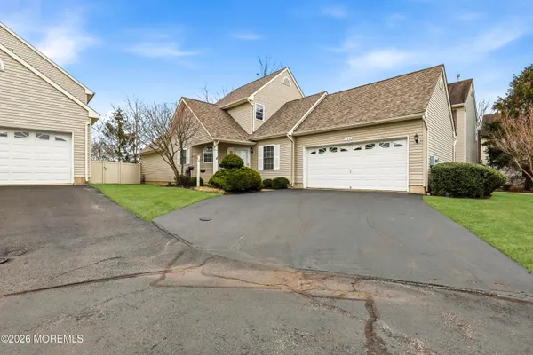 $595,000 | 129 Golf View Boulevard, Toms River, NJ 08753