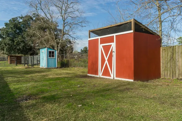 a front view of house with yard