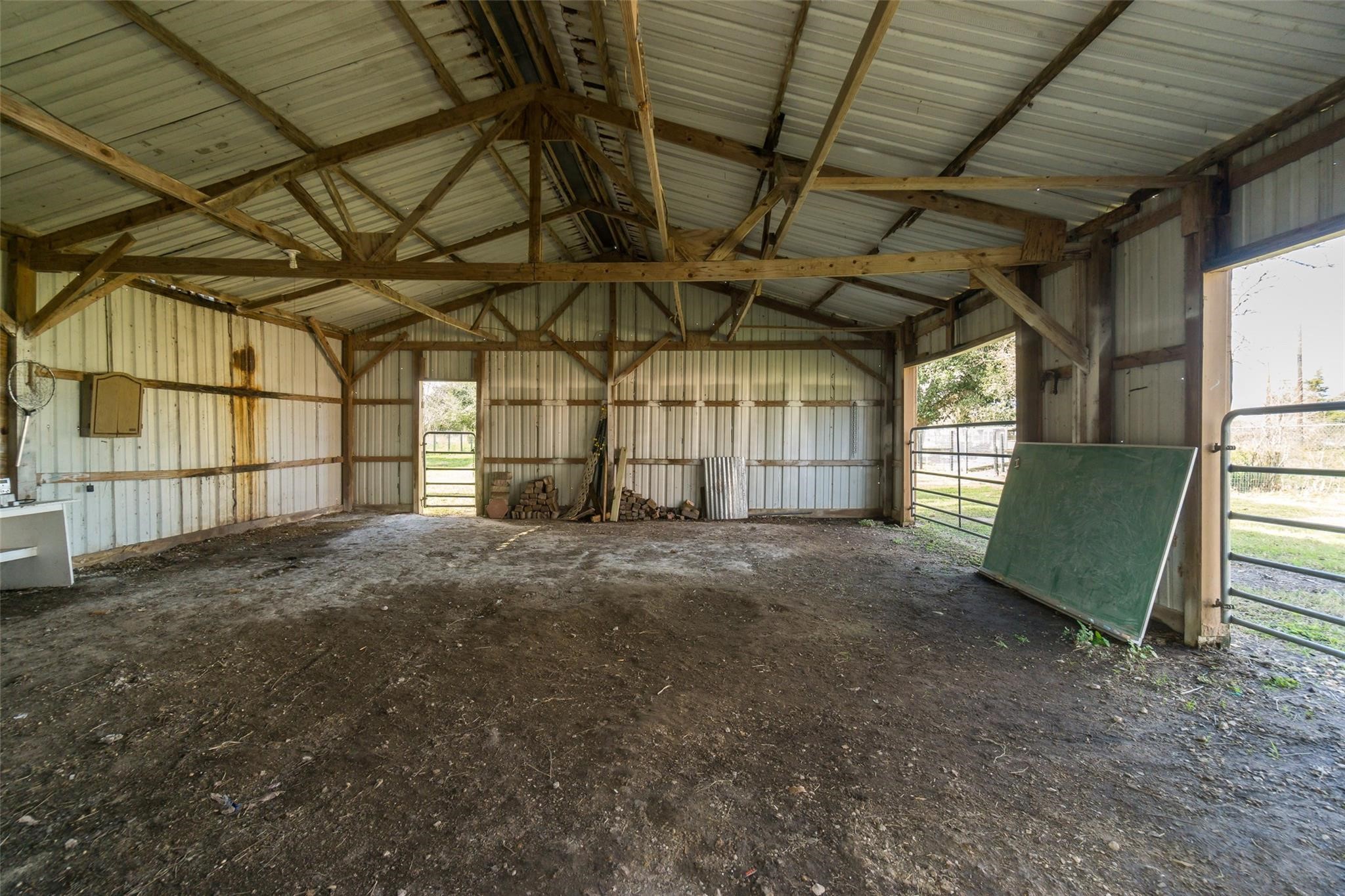4604 South Tower Road Santa Fe, TX 77517 - Photo 23 of 28 a view of empty room with wooden floor