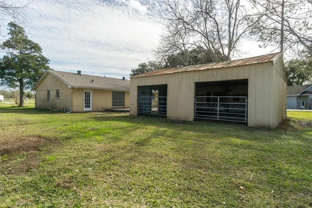 $2,300 | 4604 South Tower Road, Santa Fe, TX 77517