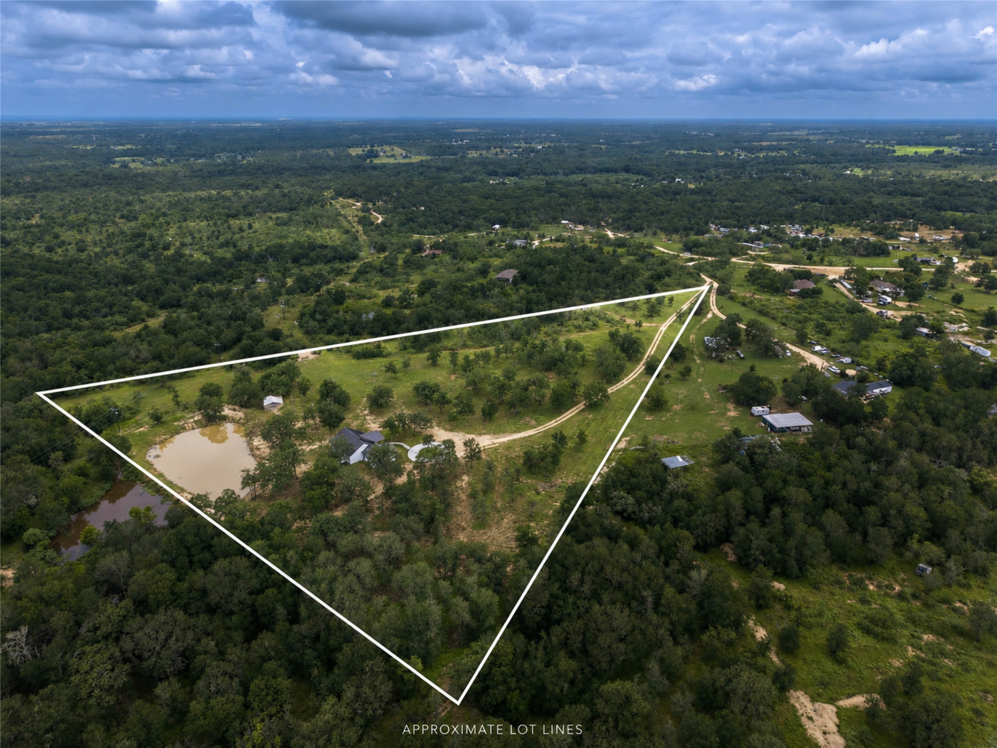 337 Smitty Lane Lockhart, TX 78644 - Photo 38 of 40