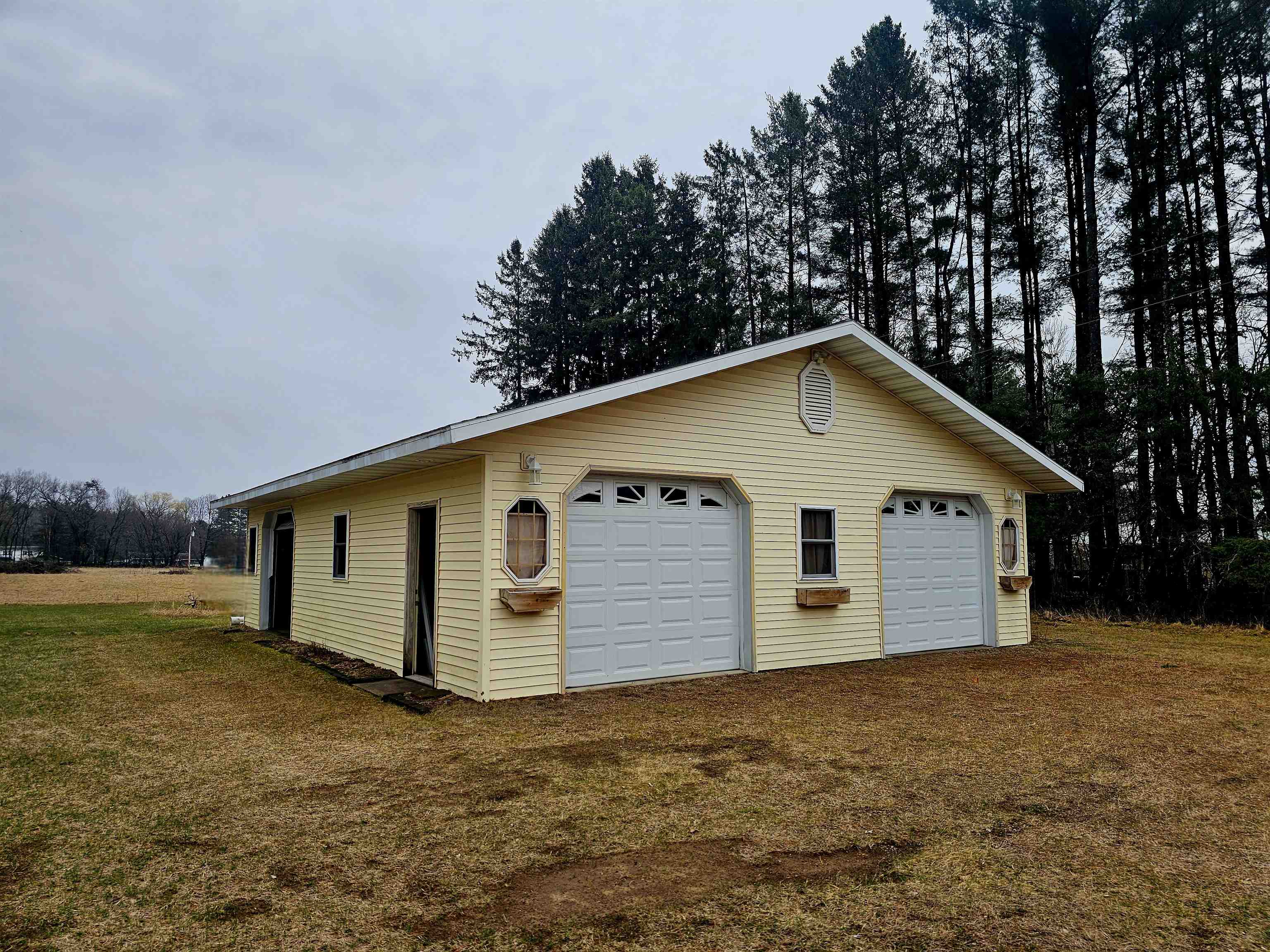 525 Summit Street Wild Rose, WI 54984 - Photo 3 of 15