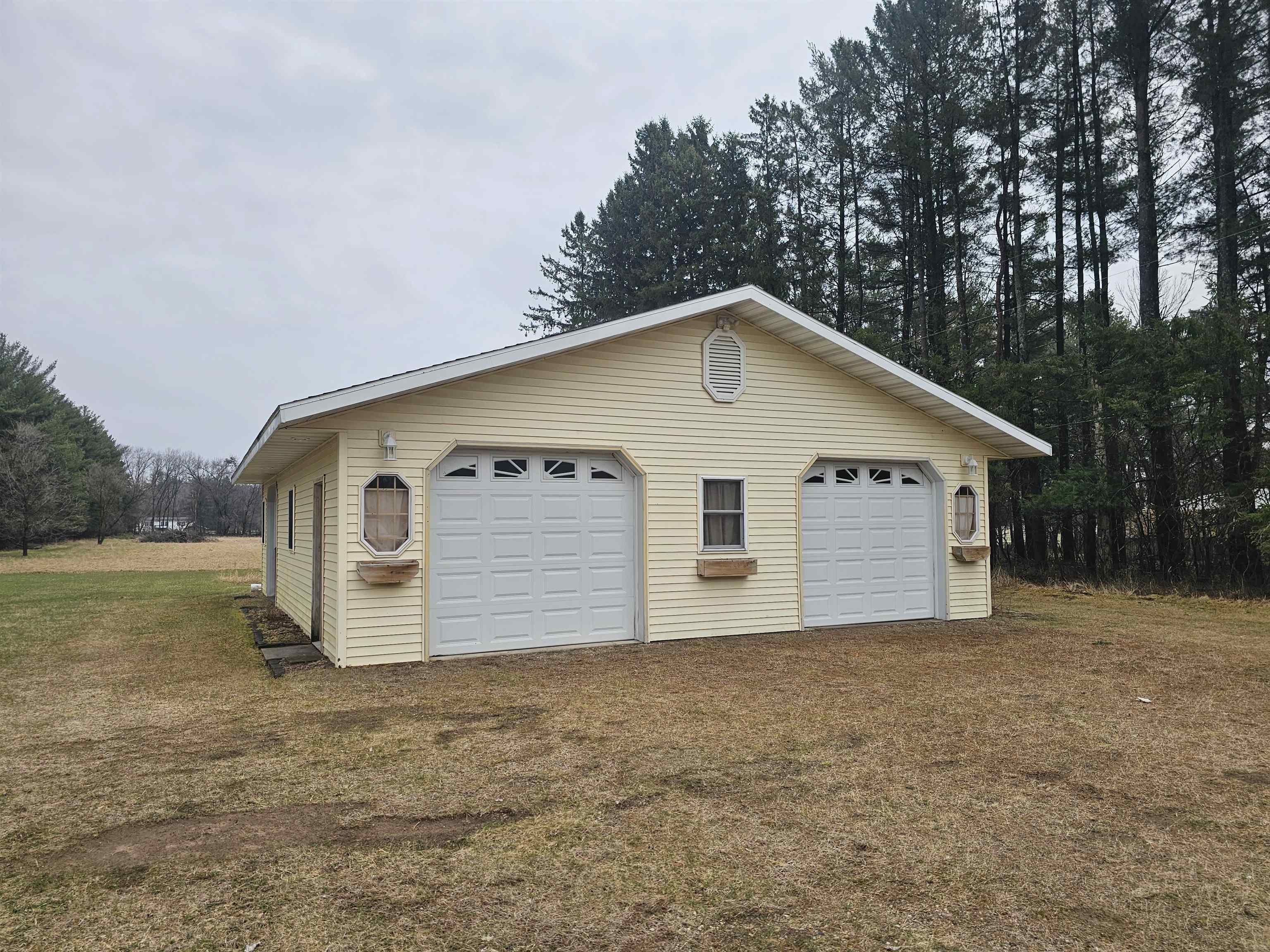 525 Summit Street Wild Rose, WI 54984 - Photo 4 of 15