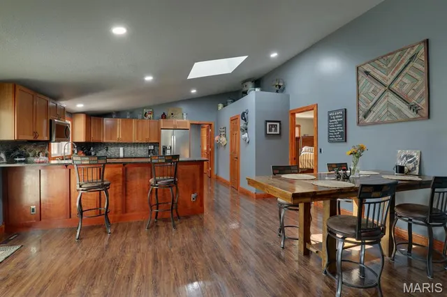 $449,500 | 317 Johnson Place, Palmyra, MO 63461