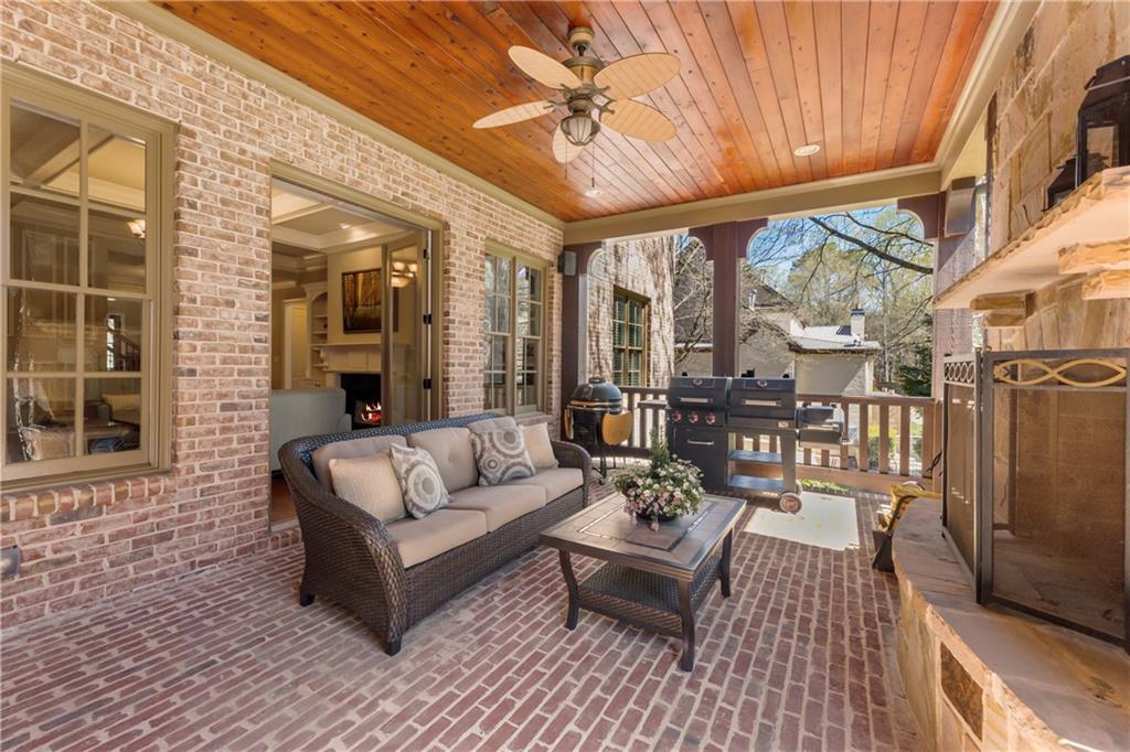 895 Crabapple Hill Milton, GA 30004 - Photo 4 of 77