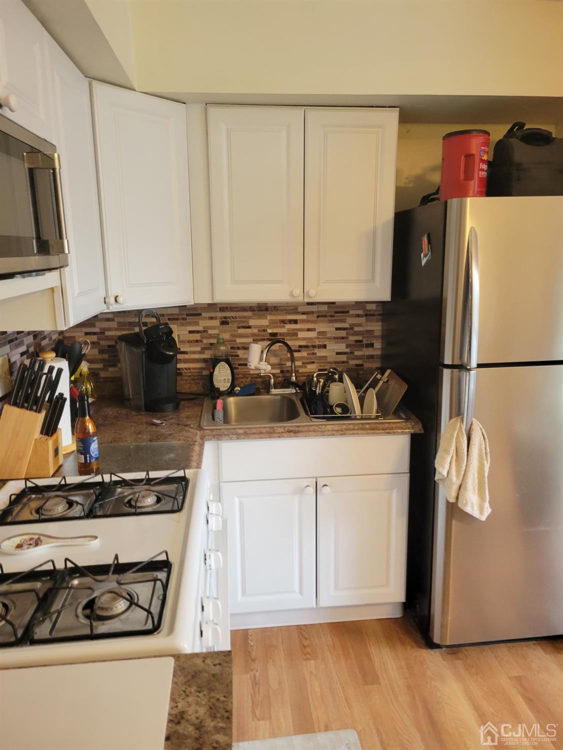 193 Evergreen Road, Unit 14A Edison, NJ 08837 - Photo 2 of 10 Gallery Image 2