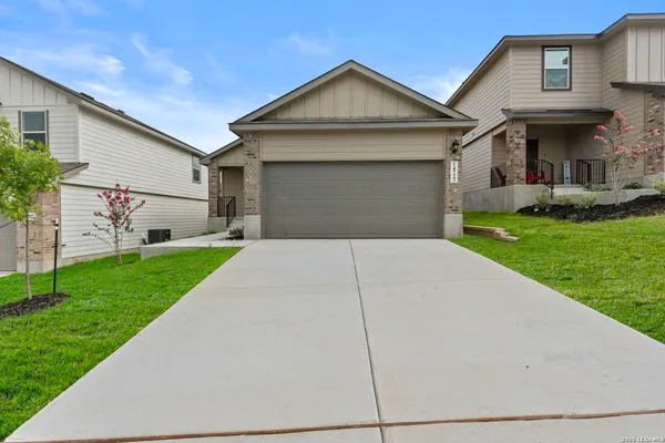 $270,000 | 14723 Armstrong Field, San Antonio, TX 78245