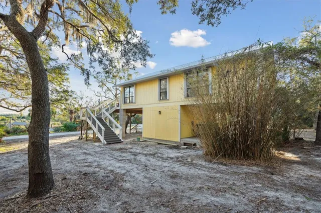 $535,000 | 12631 Hodgson Avenue, Cedar Key, FL 32625