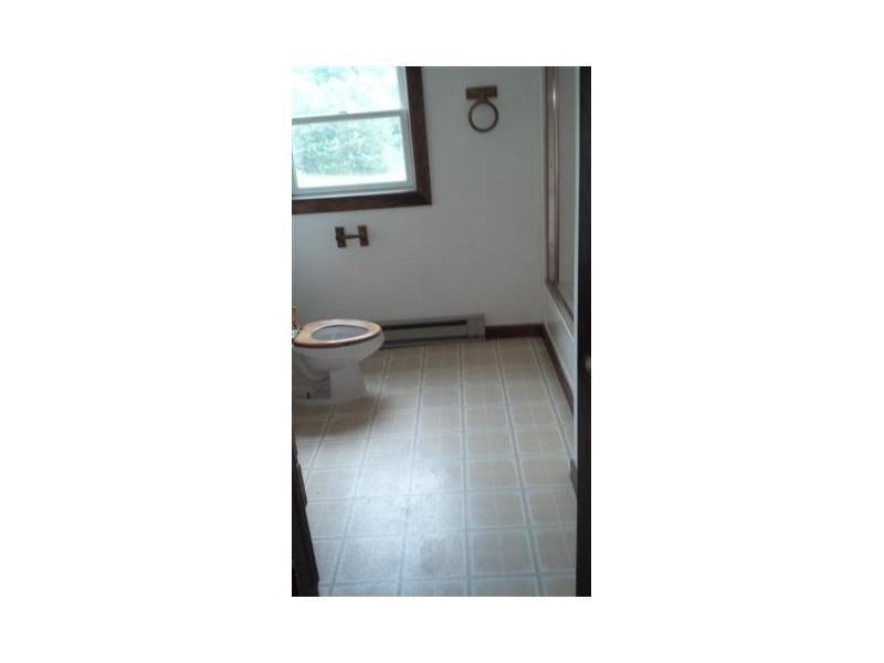 34 Lewis Hill Road Bowdoin, ME 04287 - Photo 20 of 27 Bathroom.
