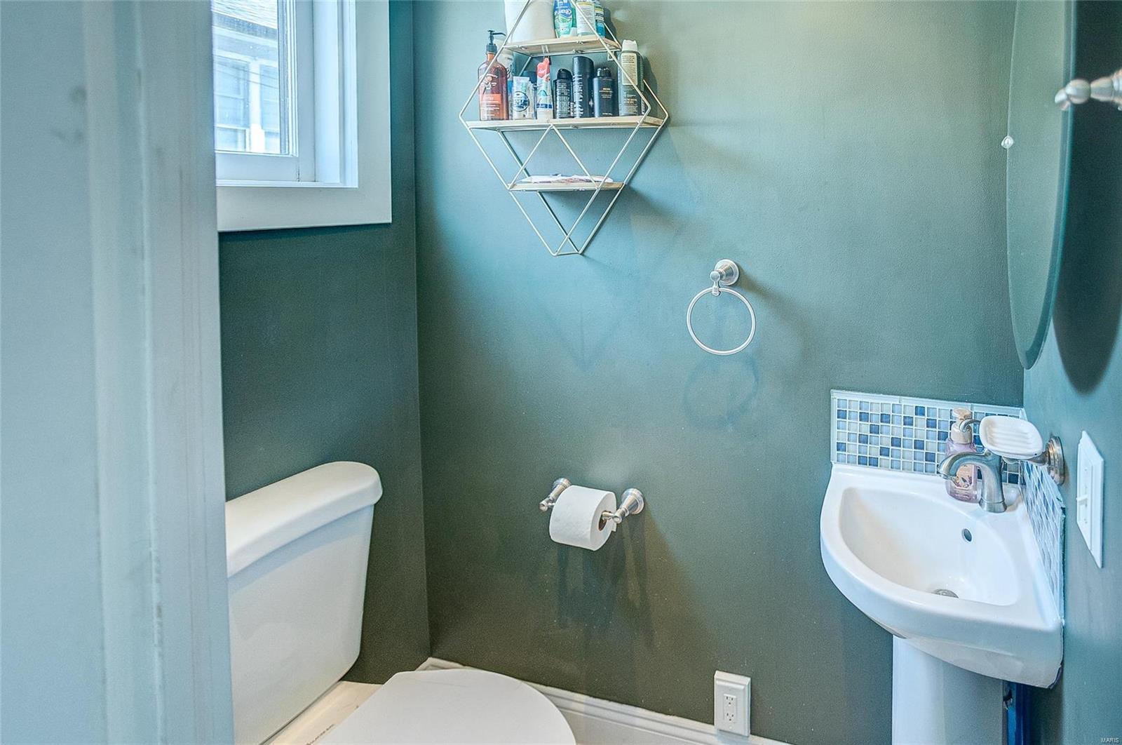 1612 Maple Street Alton, IL 62002 - Photo 20 of 28 Gallery Image 20