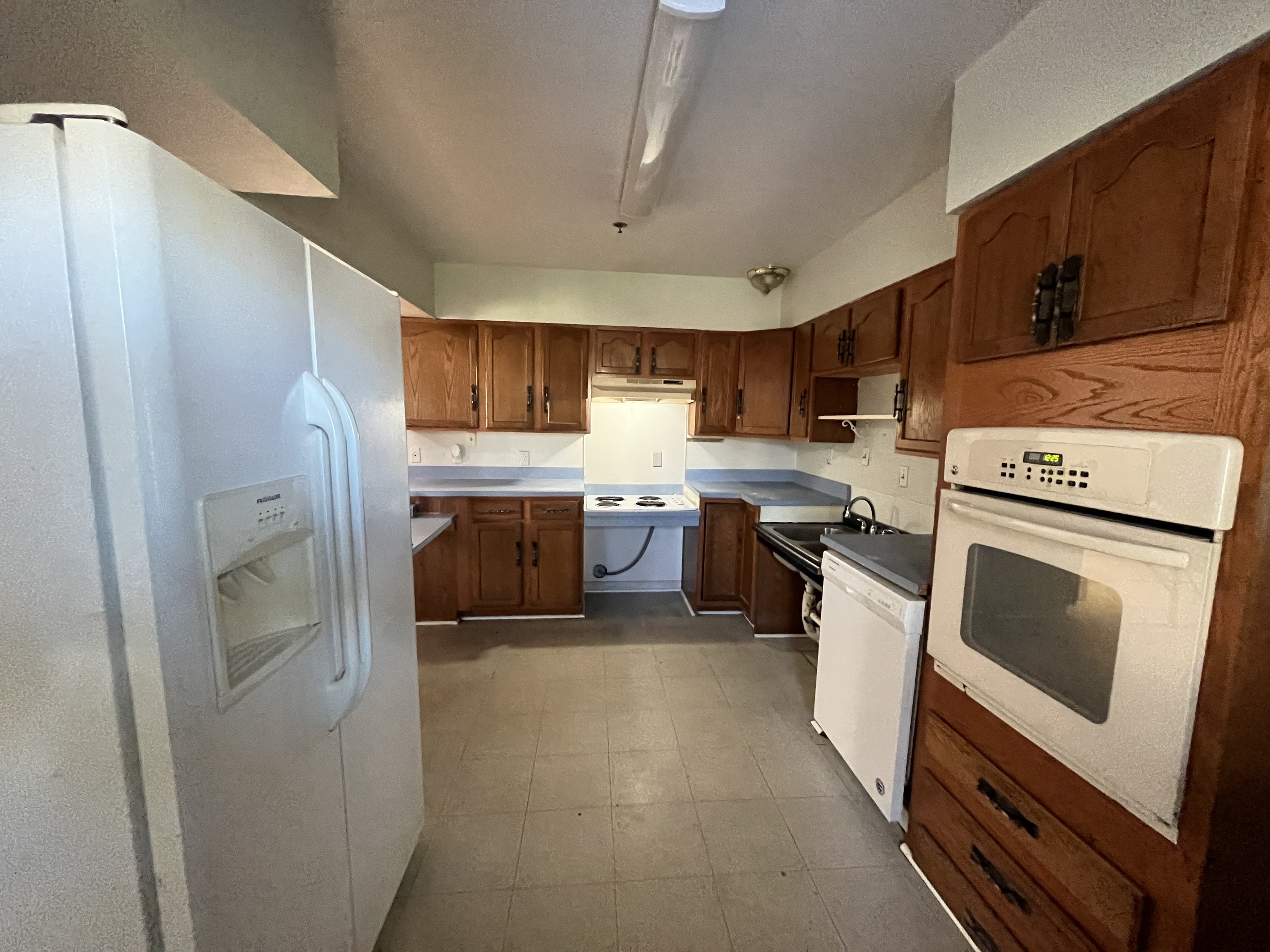 752 East McKenzie Road Greenfield, IN 46140 - Photo 7 of 13 Gallery Image 7