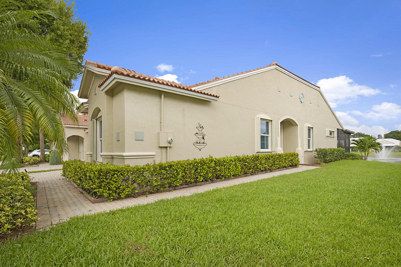 23077 Addison Lakes Circle Boca Raton, FL 33433 - Photo 4 of 47 Side Entry