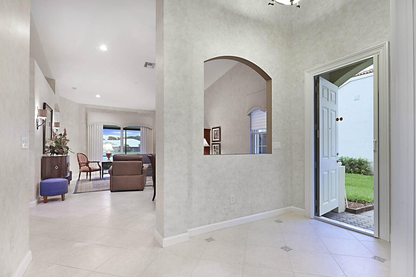 23077 Addison Lakes Circle Boca Raton, FL 33433 - Photo 8 of 47 Entry Foyer