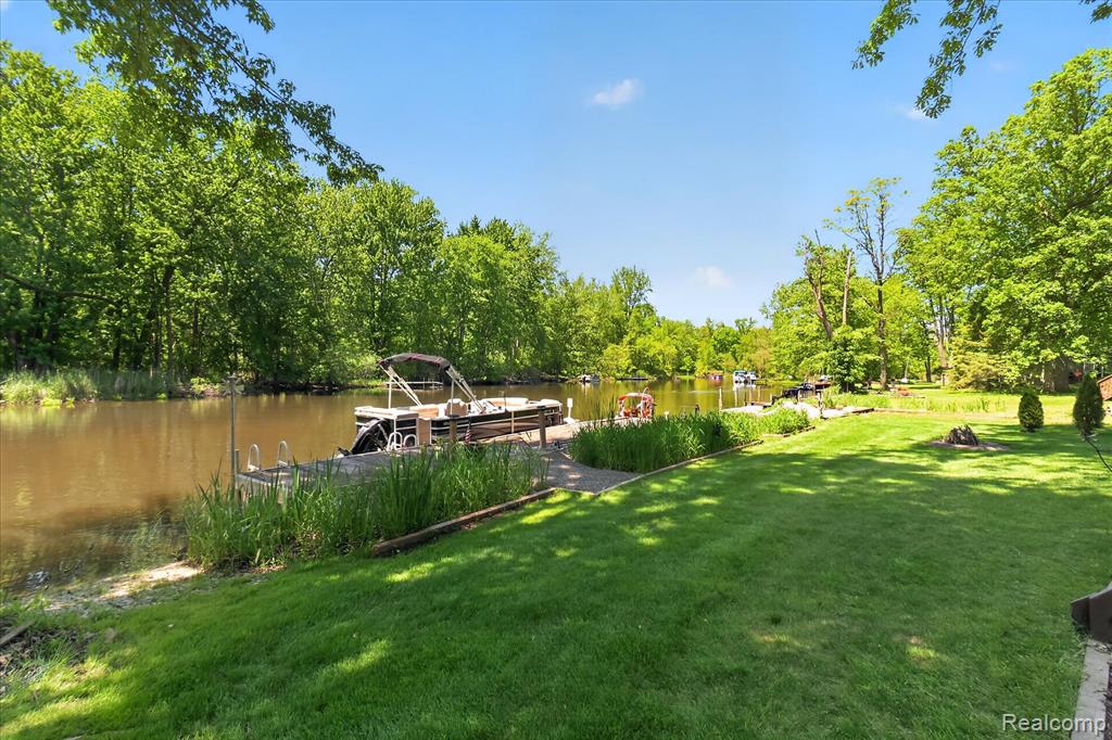6415 Riverdale Road Whitmore Lake, MI 48189 - Photo 6 of 62