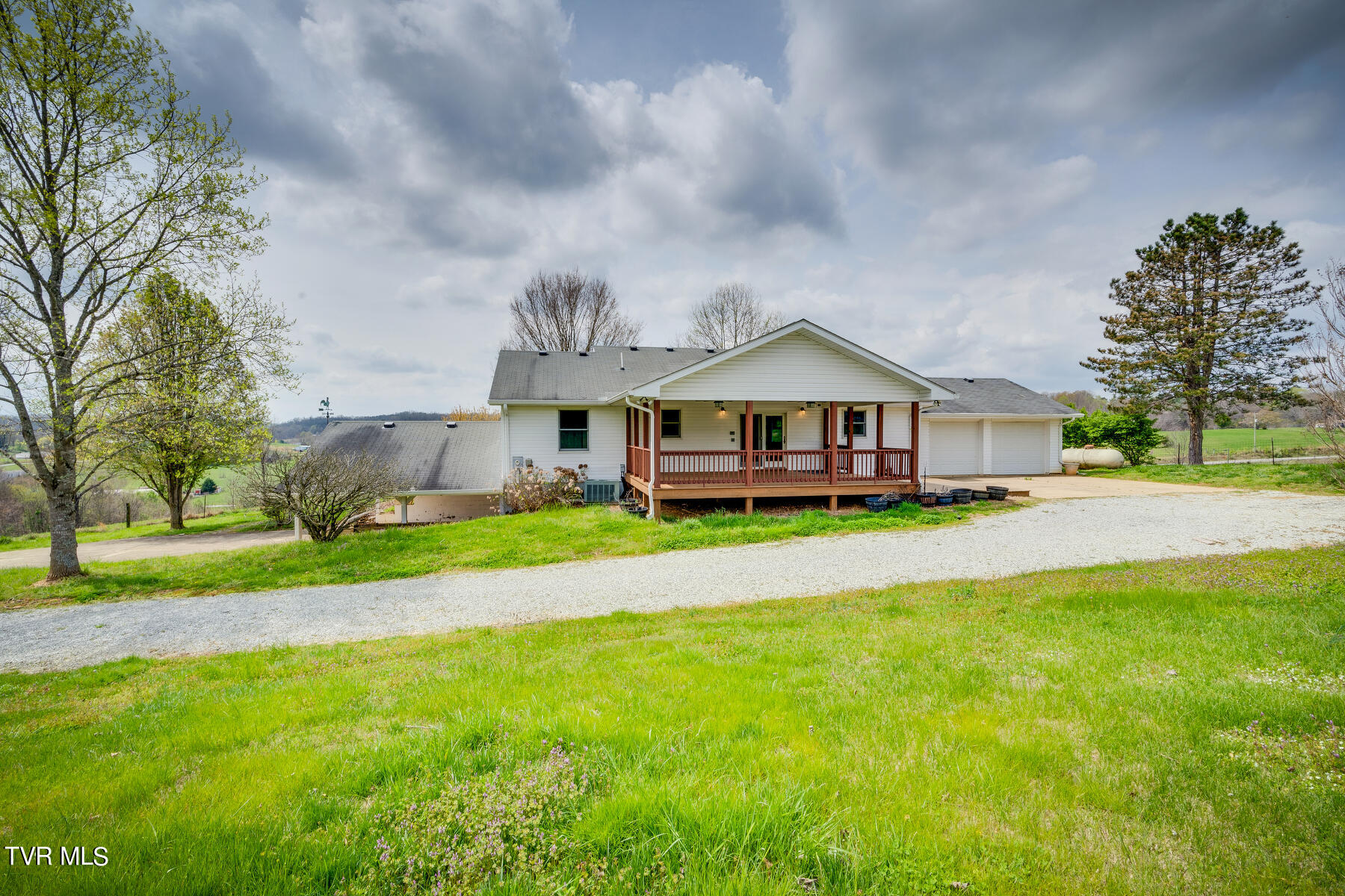 2120 Bright Hope Road Greeneville, TN 37743 - Photo 36 of 62 036