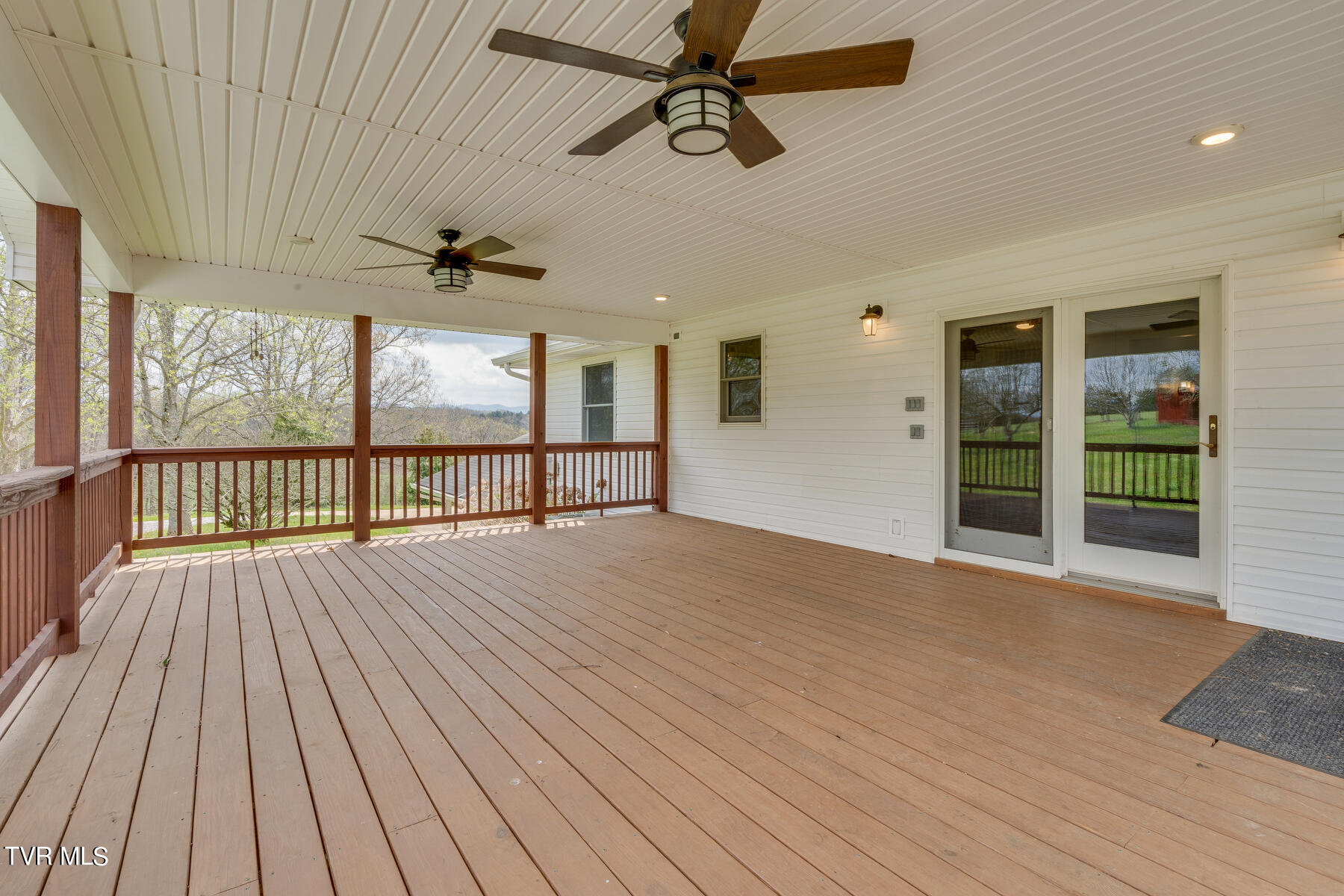 2120 Bright Hope Road Greeneville, TN 37743 - Photo 40 of 62 040