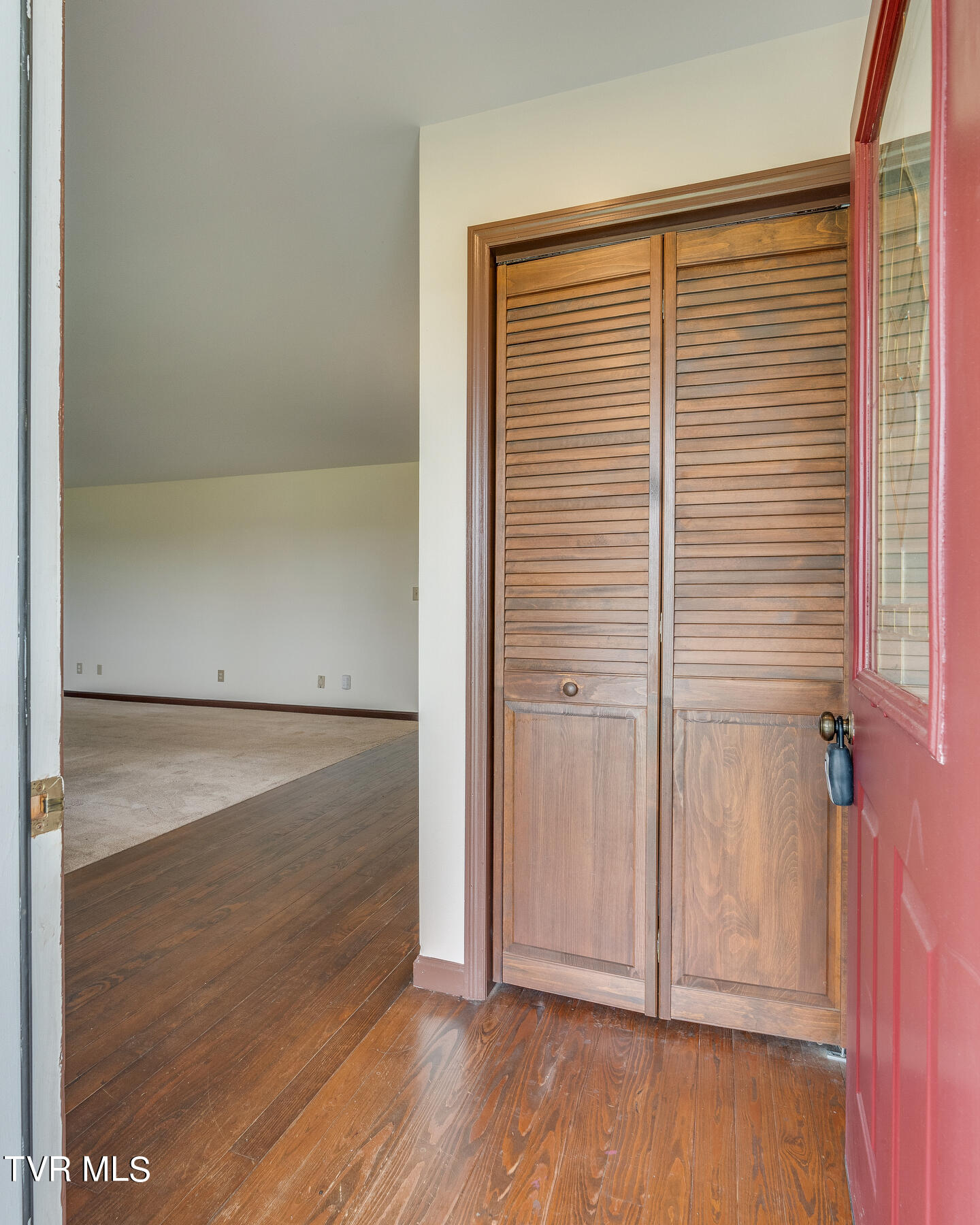 2120 Bright Hope Road Greeneville, TN 37743 - Photo 5 of 62 005