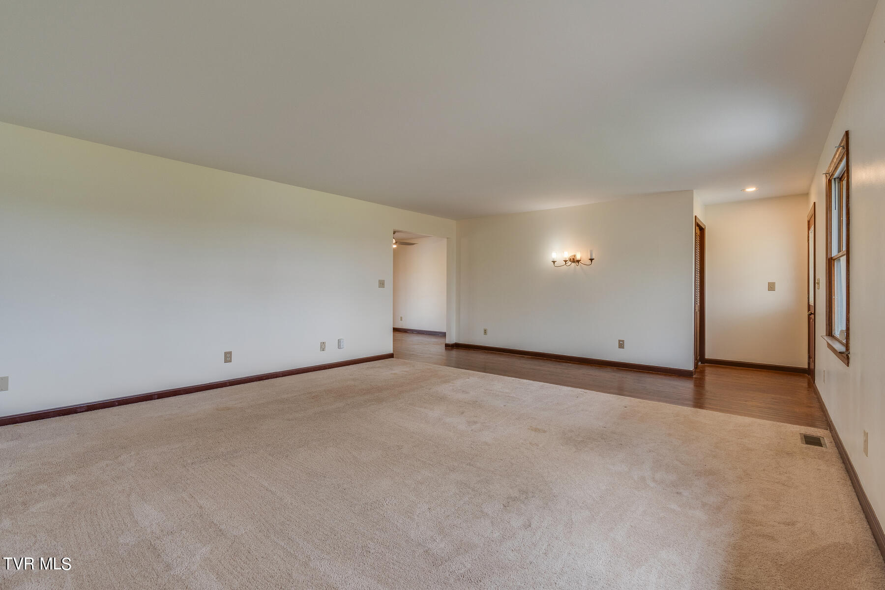 2120 Bright Hope Road Greeneville, TN 37743 - Photo 7 of 62 007